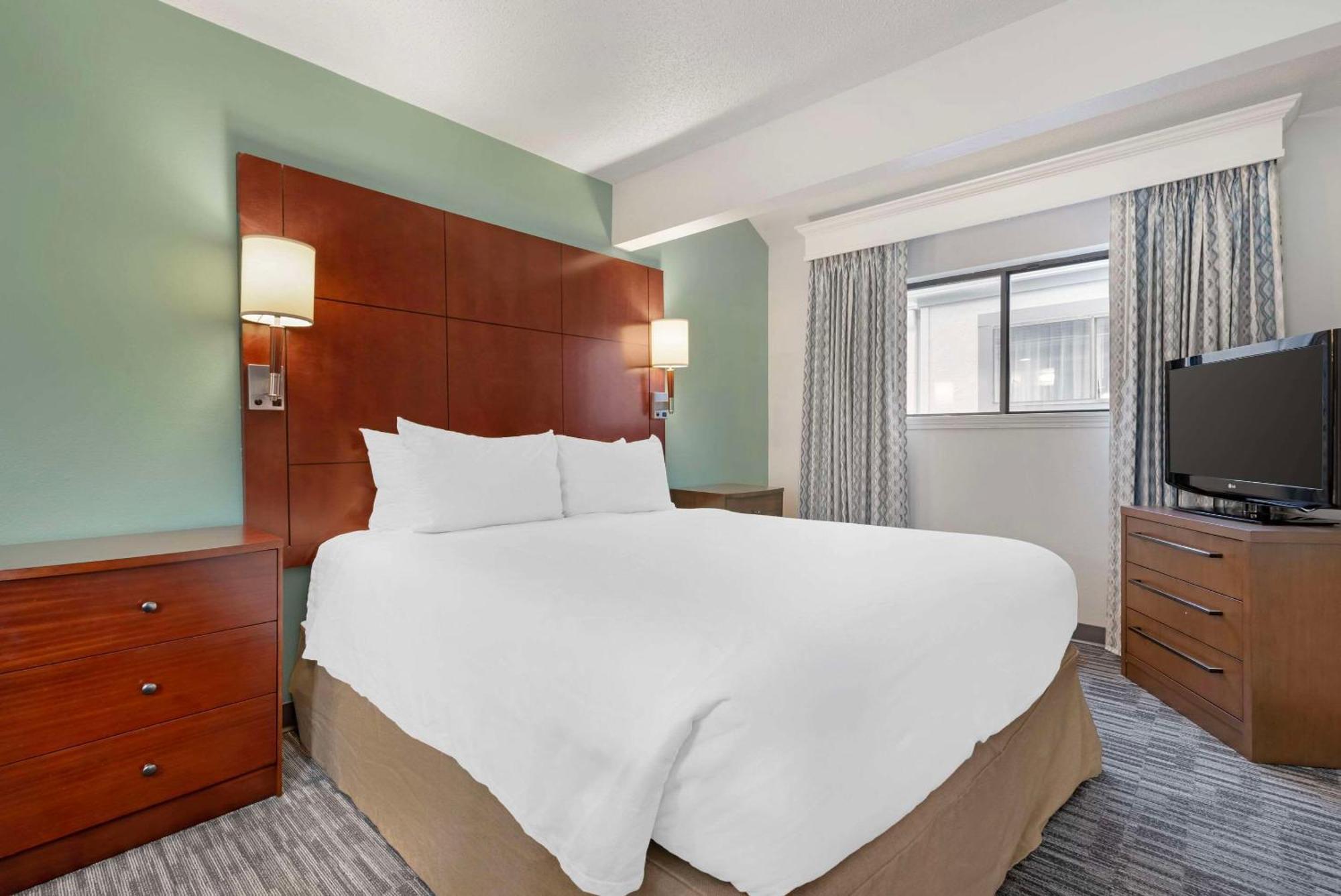 Mainstay Suites St Louis - Galleria Richmond Heights Exterior photo