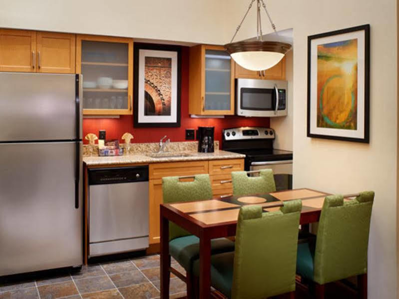 Mainstay Suites St Louis - Galleria Richmond Heights Exterior photo
